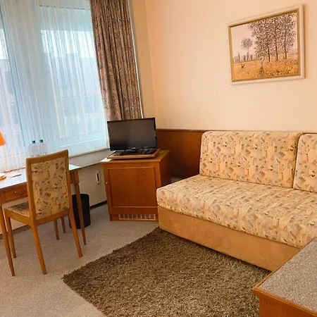 Am Rathaus Hotel 3*
