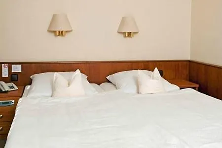 Am Rathaus 3* Фленсбург